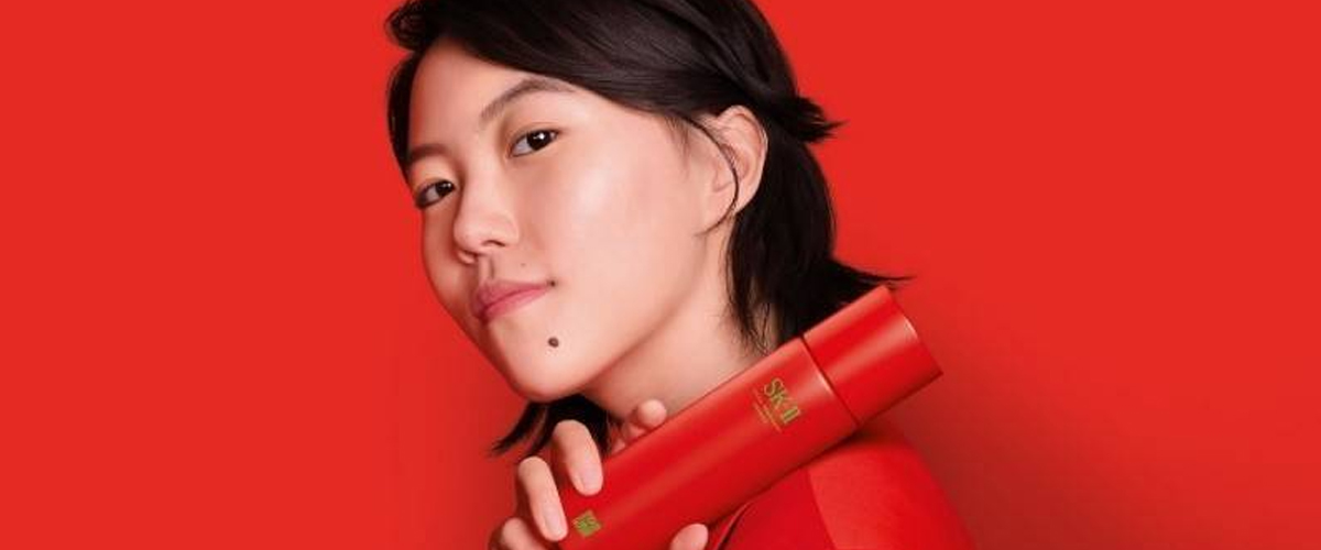 SK-II节日限定版神仙水惊喜焕新上市 红绿配色打破常规