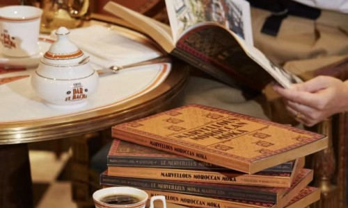 跟着BACHA COFFEE，一起品味多元化地道美味！