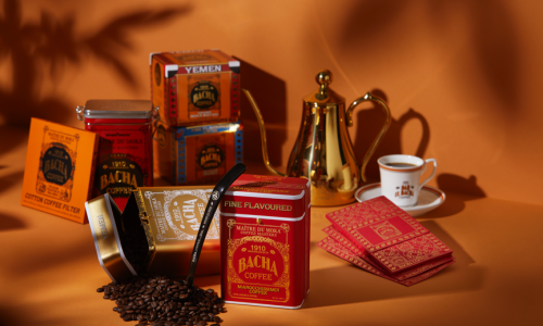 过年为亲友送上一杯红红火火的BACHA COFFEE夿萐咖啡