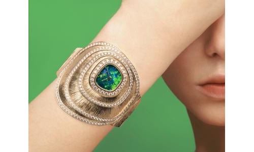 PIAGET伯爵呈献装饰宝石的艺术盛宴